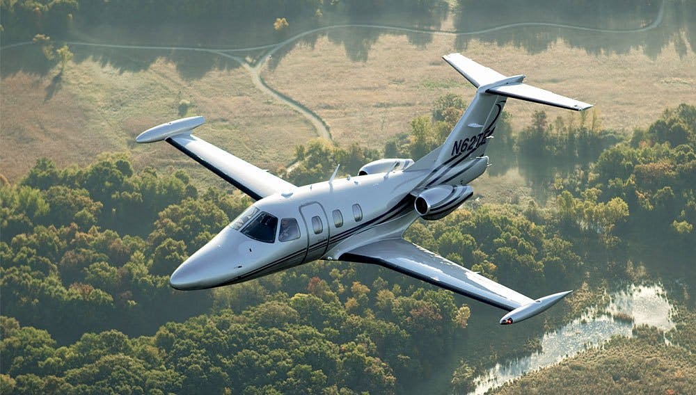 Charter a Eclipse 550 | Photos | Performance | Specifications | FAQ's - Jettly