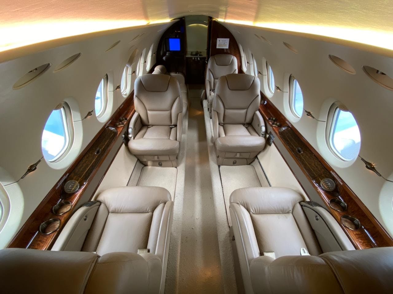 Aircraft Image for N850UX