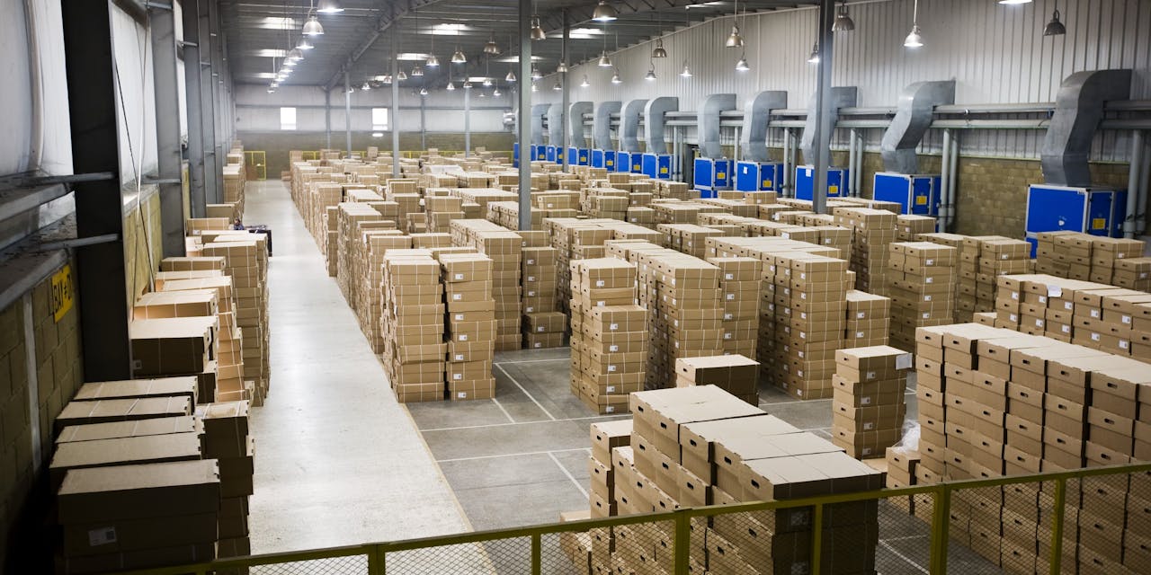 Wholesale Liquidation Items Storage Unit for Sale in Tampa, FL