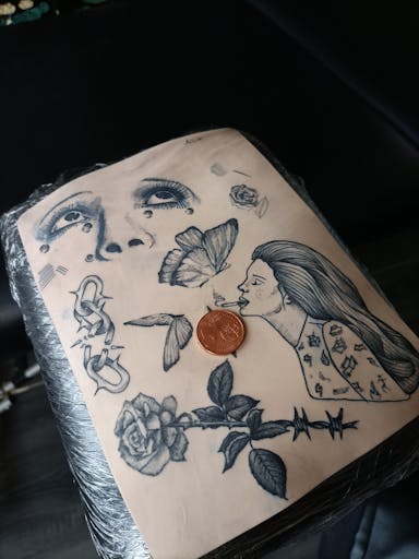 TattooGigs tattoo from Marta L tattoo artist (Black and grey, Chicano, Blackwork, Dotwork, Fine-line style)