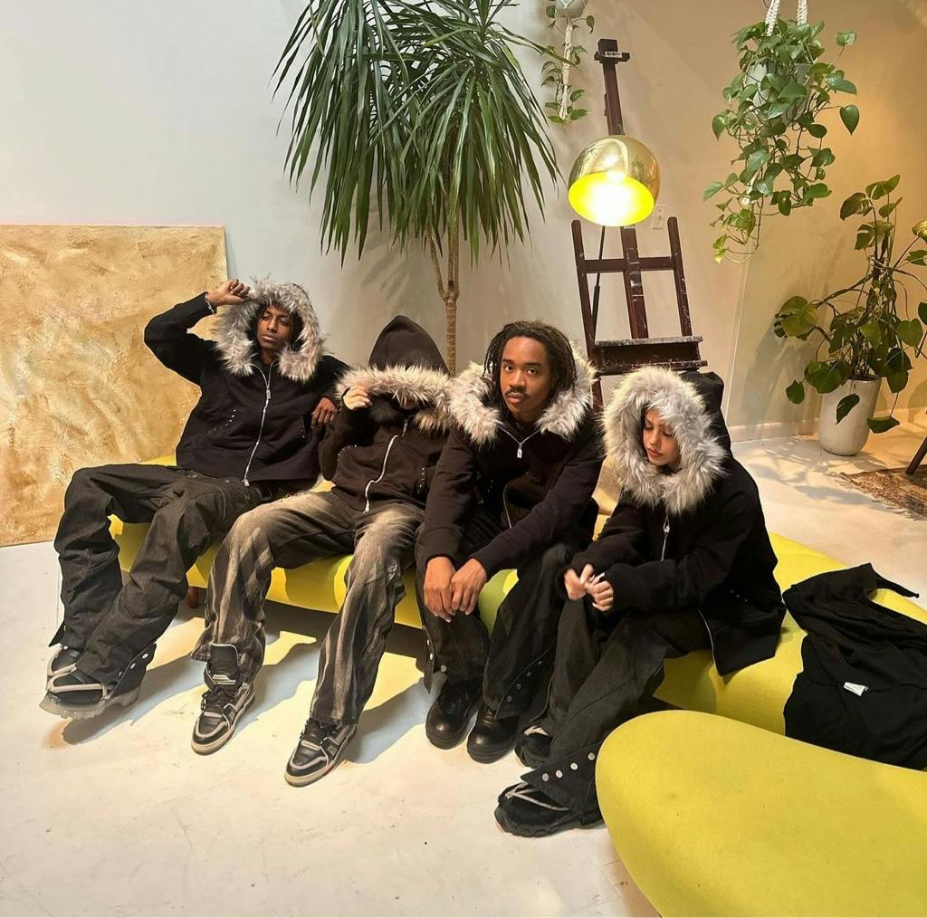 完売】Corrupt kid fur zip hoodie XS ファー フーディー opium y2k 