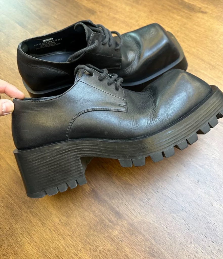 balenciaga trooper derby 41 - ARCHIVESTOCK