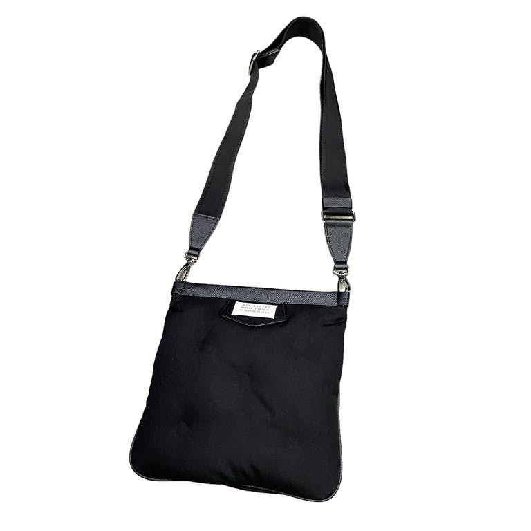 中古】PRADA ビジューバッグヴィンテージ加工カーフ＆スタッズ 2way  