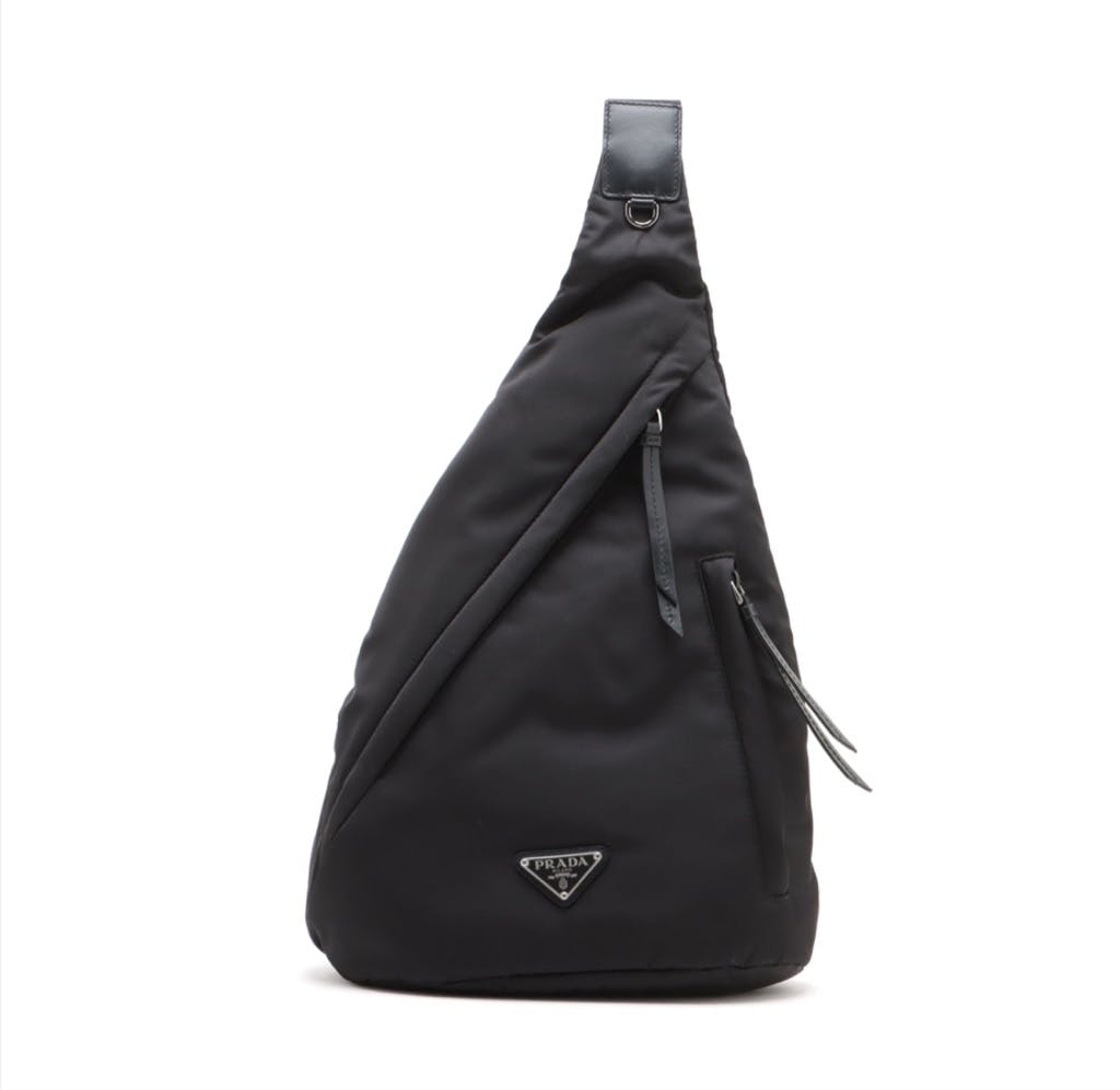 希少◇PRADA プラダ ボディバッグ トライアングルプレート Re-Nylon 