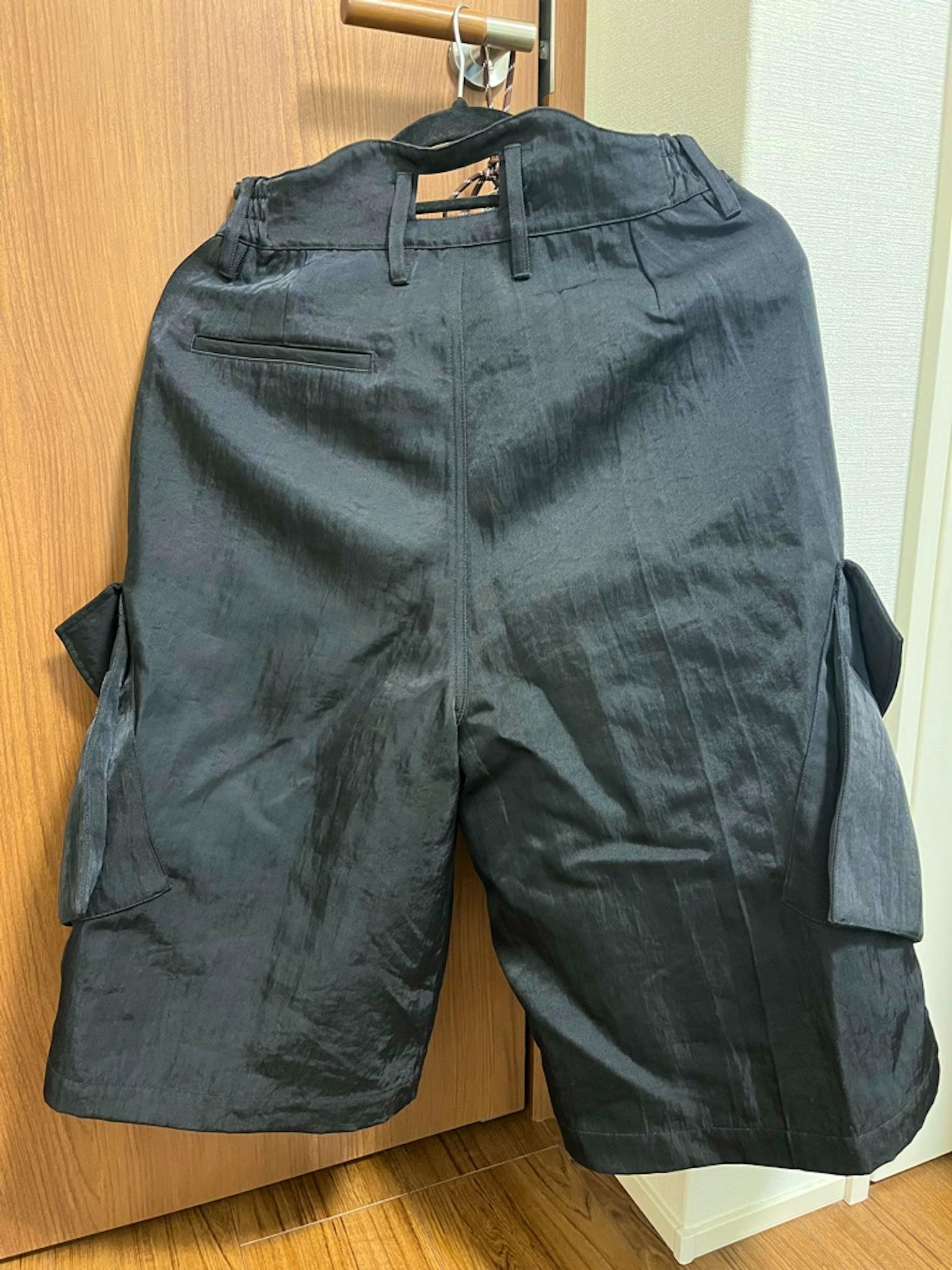 NULLUS: ブラック 8-Pocket カーゴショートパンツ - ARCHIVESTOCK