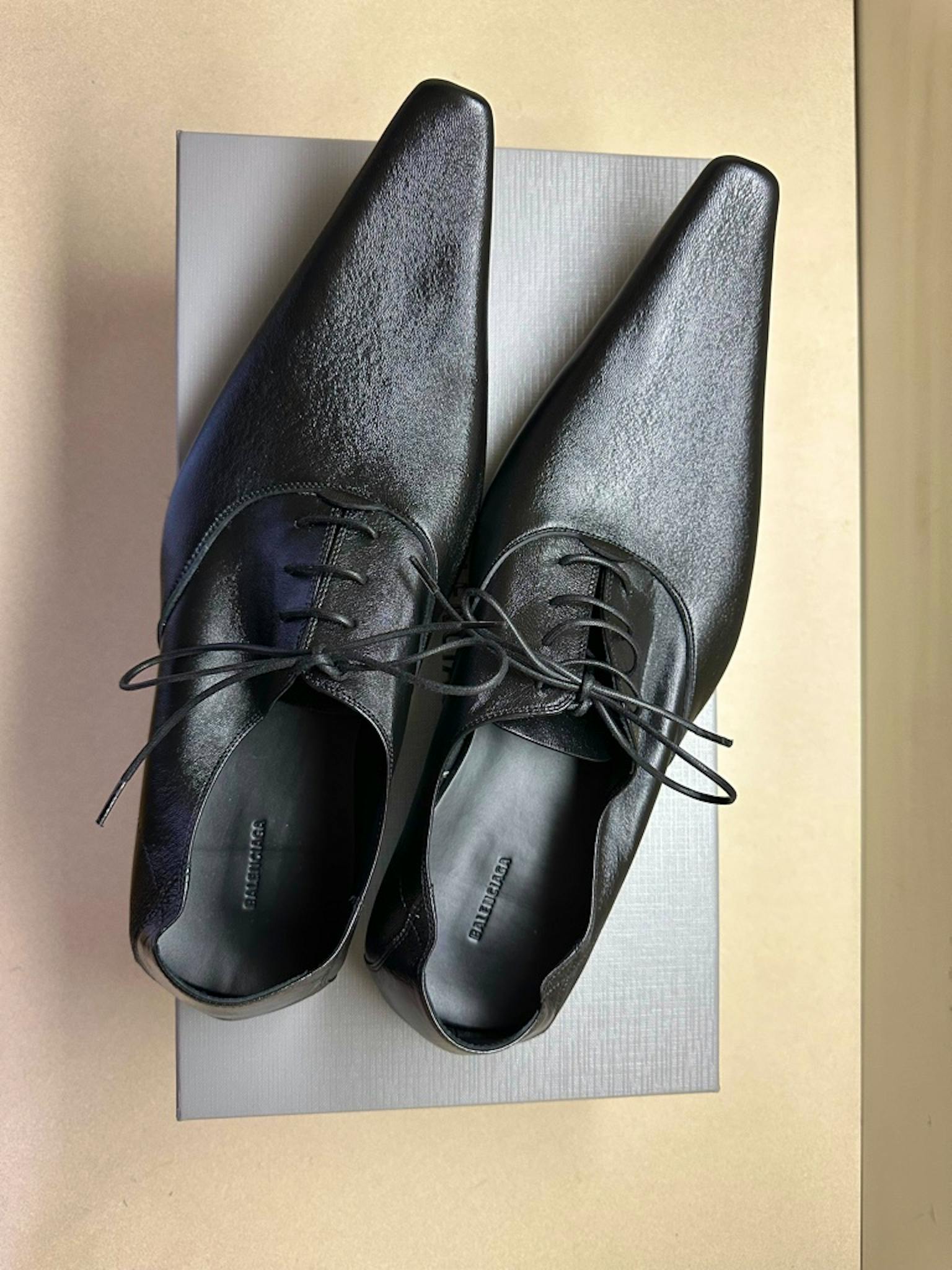 balenciaga ultra soft derby サイズ40 - ARCHIVESTOCK