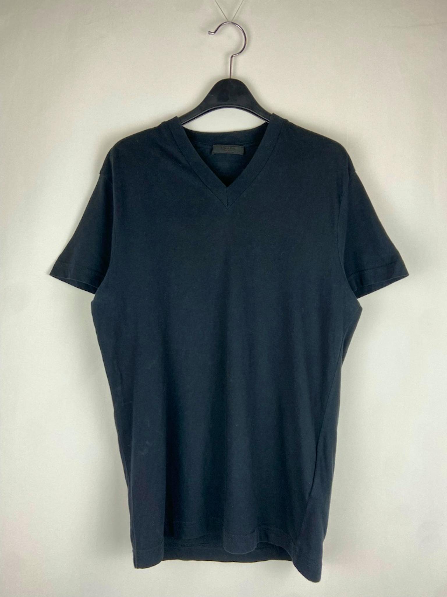 PRADA 15ss Archive Triangle Tag T-Shirt - ARCHIVESTOCK