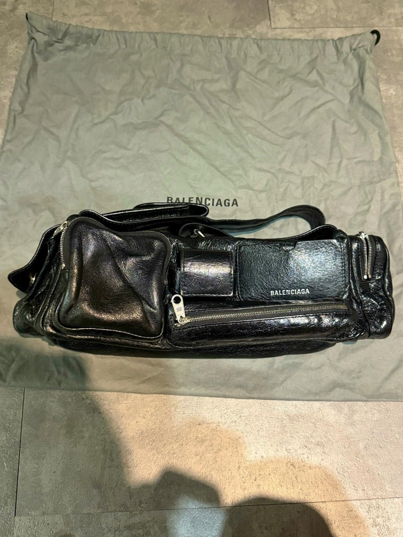 BALENCIAGA Super Busy XS ショルダーバッグ - ARCHIVESTOCK 