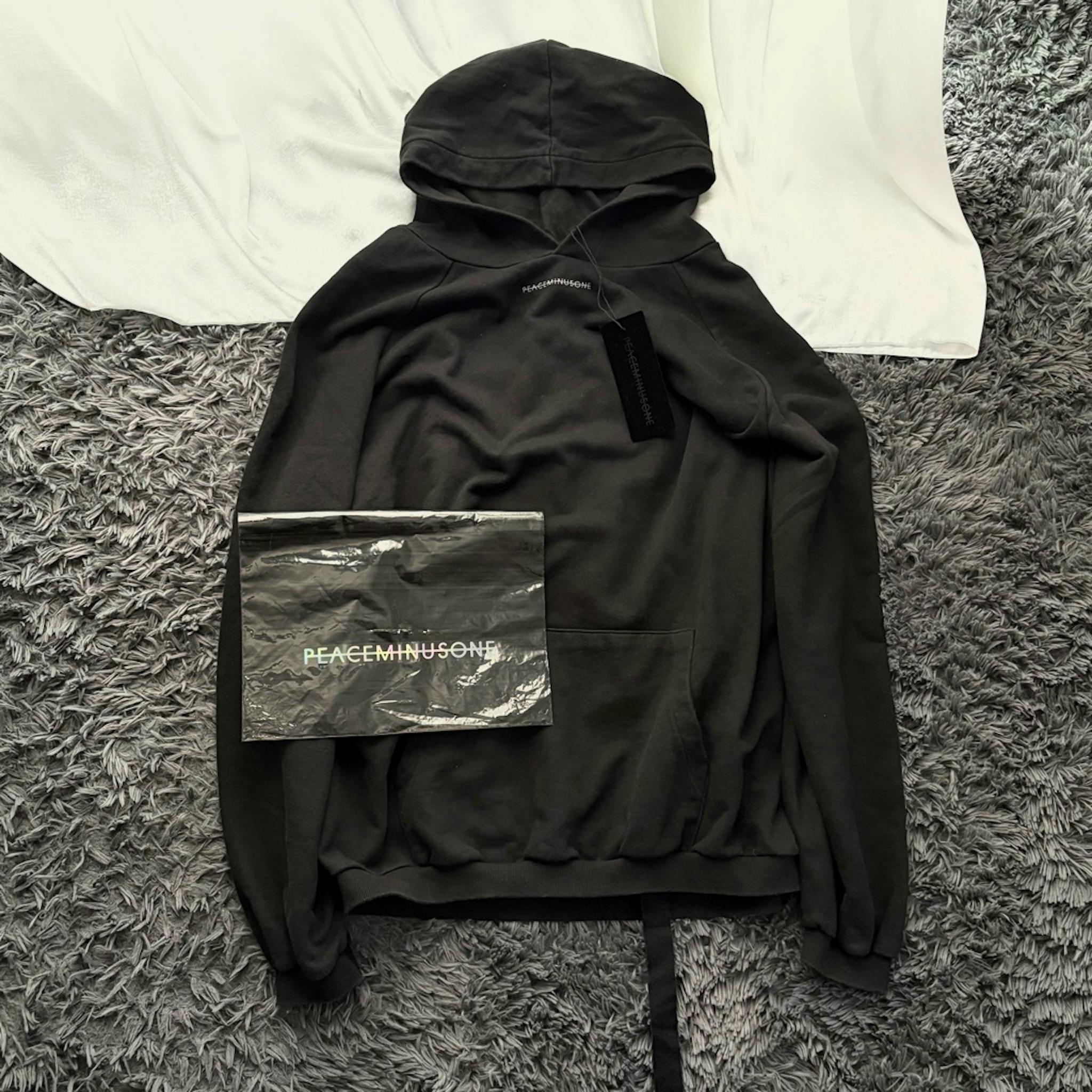 peaceminusone pmo hoodie #1 black - ARCHIVESTOCK