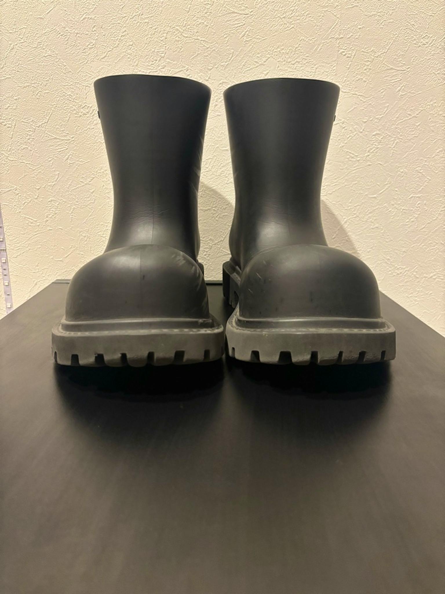 Balenciaga steroid 41 - ARCHIVESTOCK