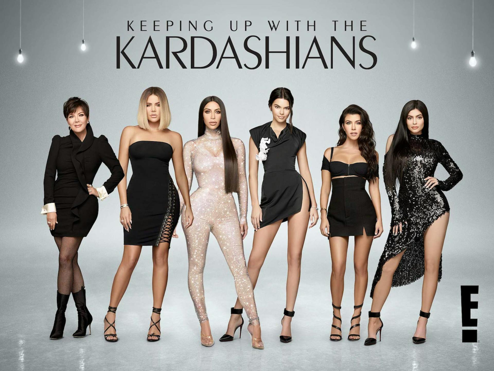 kardashian-family-3.jpg