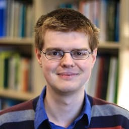 Headshot of Nick Bearman