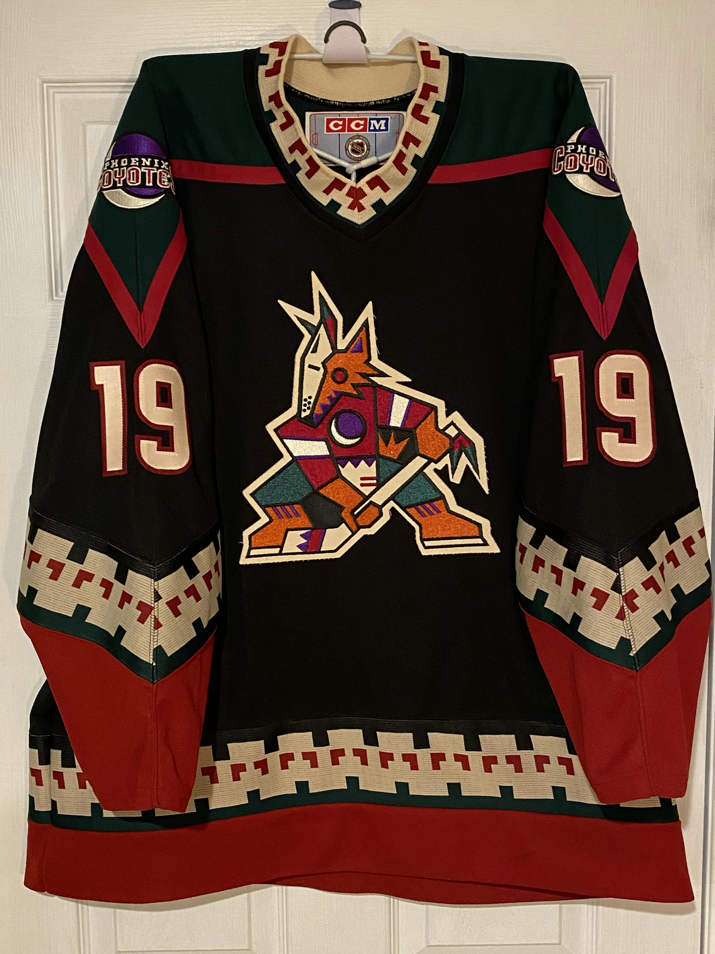 CCM, Shirts, Nwt Arizona Coyotes Ice Hockey Jersey Size Xl