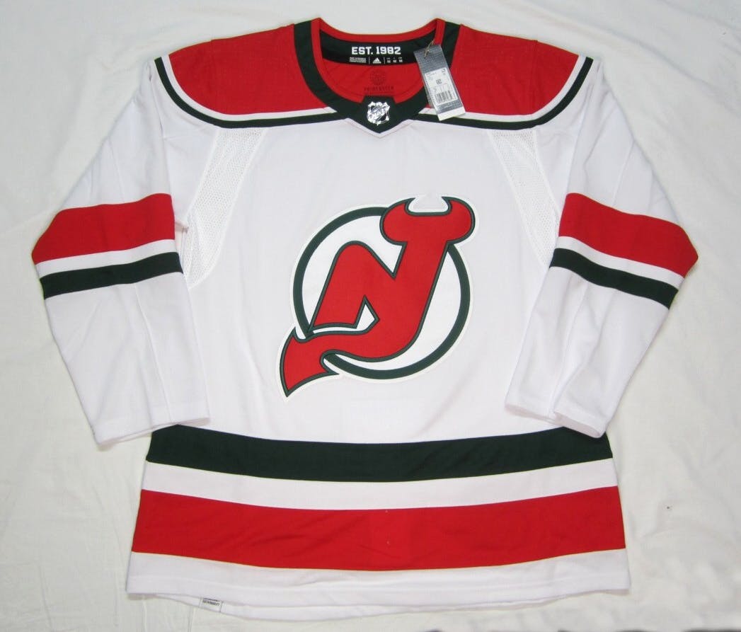 Nico Hischier New Jersey Devils Adidas Primegreen Authentic NHL Hockey Jersey - Home / XL/54