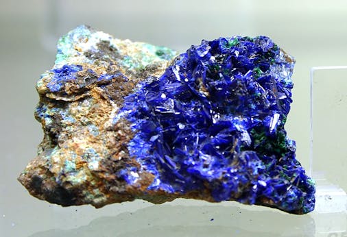 Mineralogisches Museum Reich Der Kristalle Ausflugstipp Fur