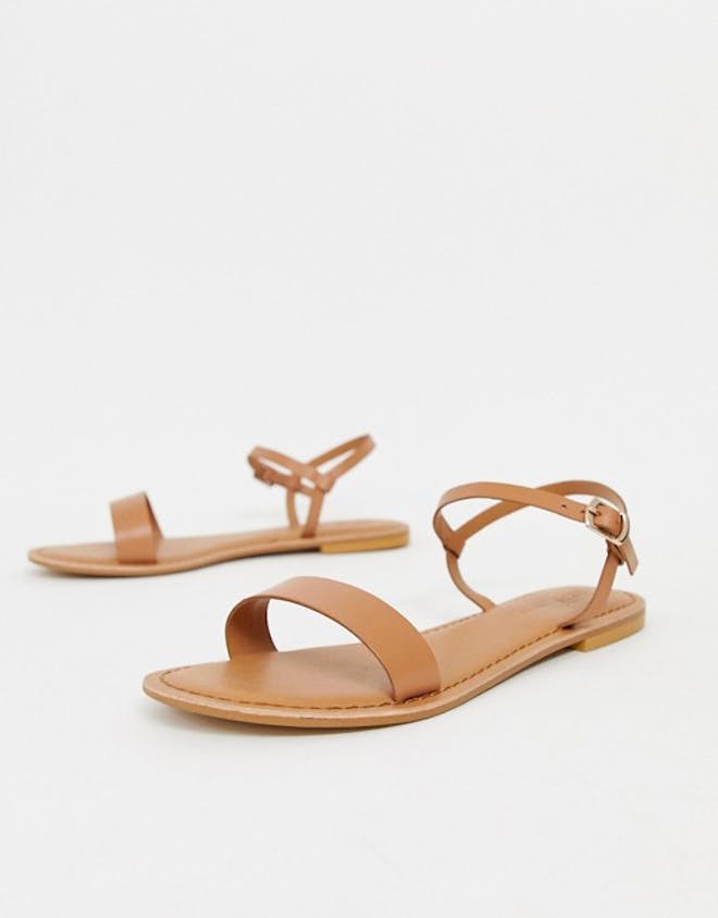 Flume leather flat sandals Flume leather flat sandals