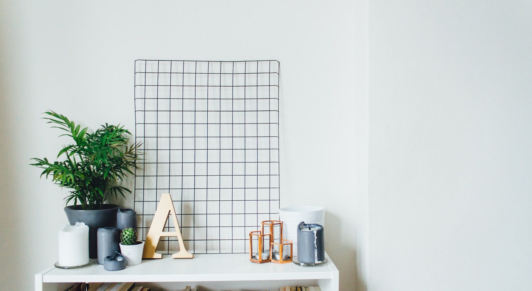 Find The Best Monogram Wall Decor Our Guide To Decorating Your Walls