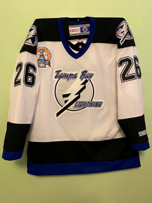 CCM  VINCENT LECAVALIER Tampa Bay Lightning 1999 Vintage Hockey Jersey