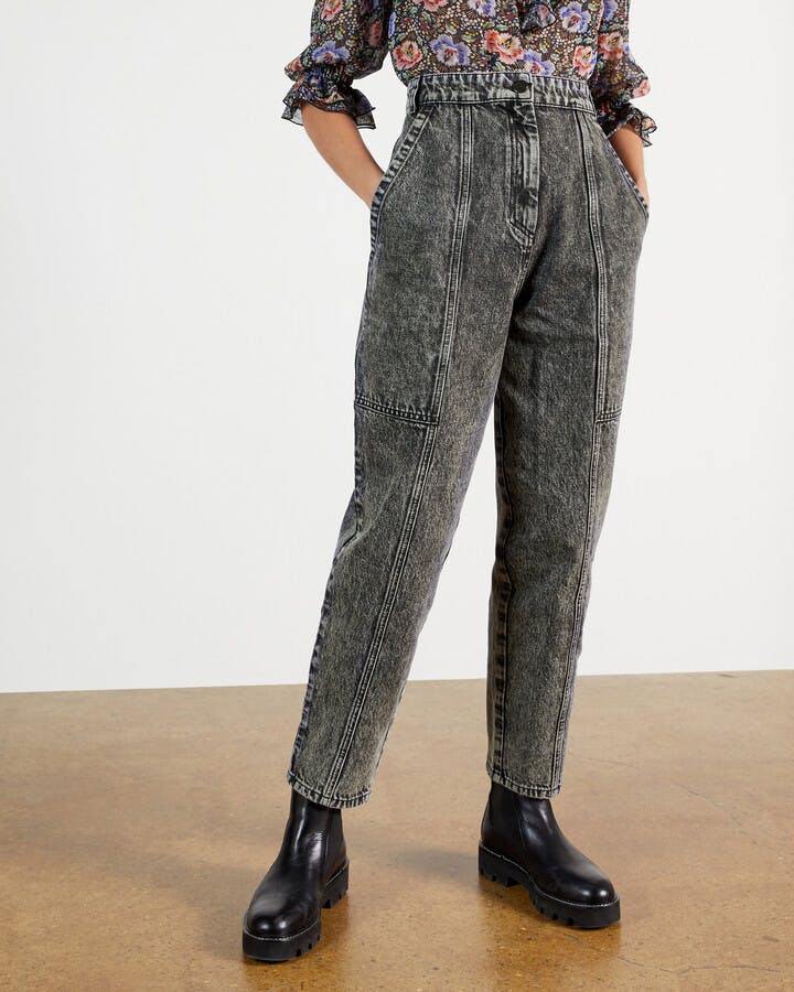 Best Pegged Jeans For Women [August 2021] DenimBlog