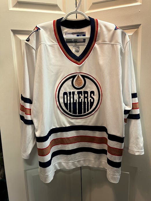 Edmonton Oilers Blank Koho Alternate McFarlane Oil Drop Sz. 56