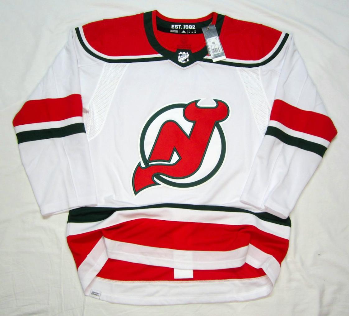 New Jersey Devils size 50 = Medium Adidas Reverse Retro 2.0 NHL Jersey