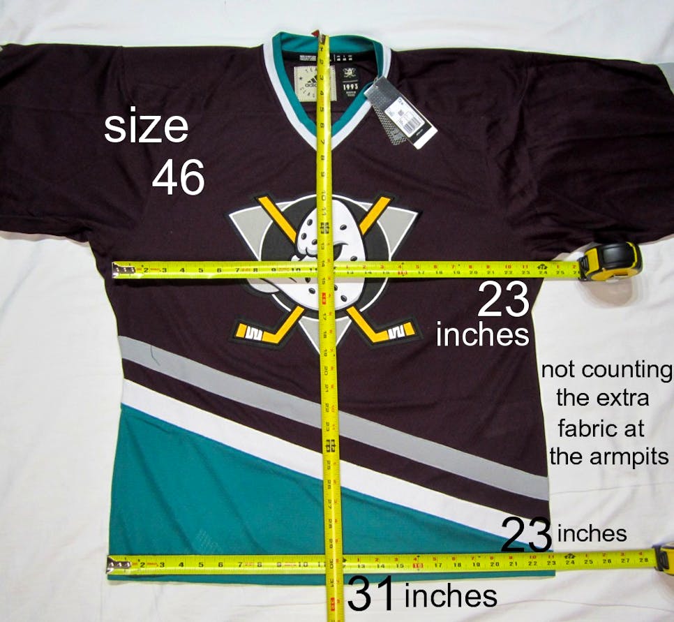 Lanny McDonald # 9 Colorado Rockies NHL Hockey Jersey / Size Large
