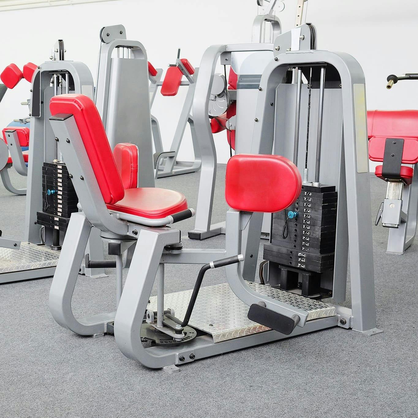 Gym equipment liquidation discount sale