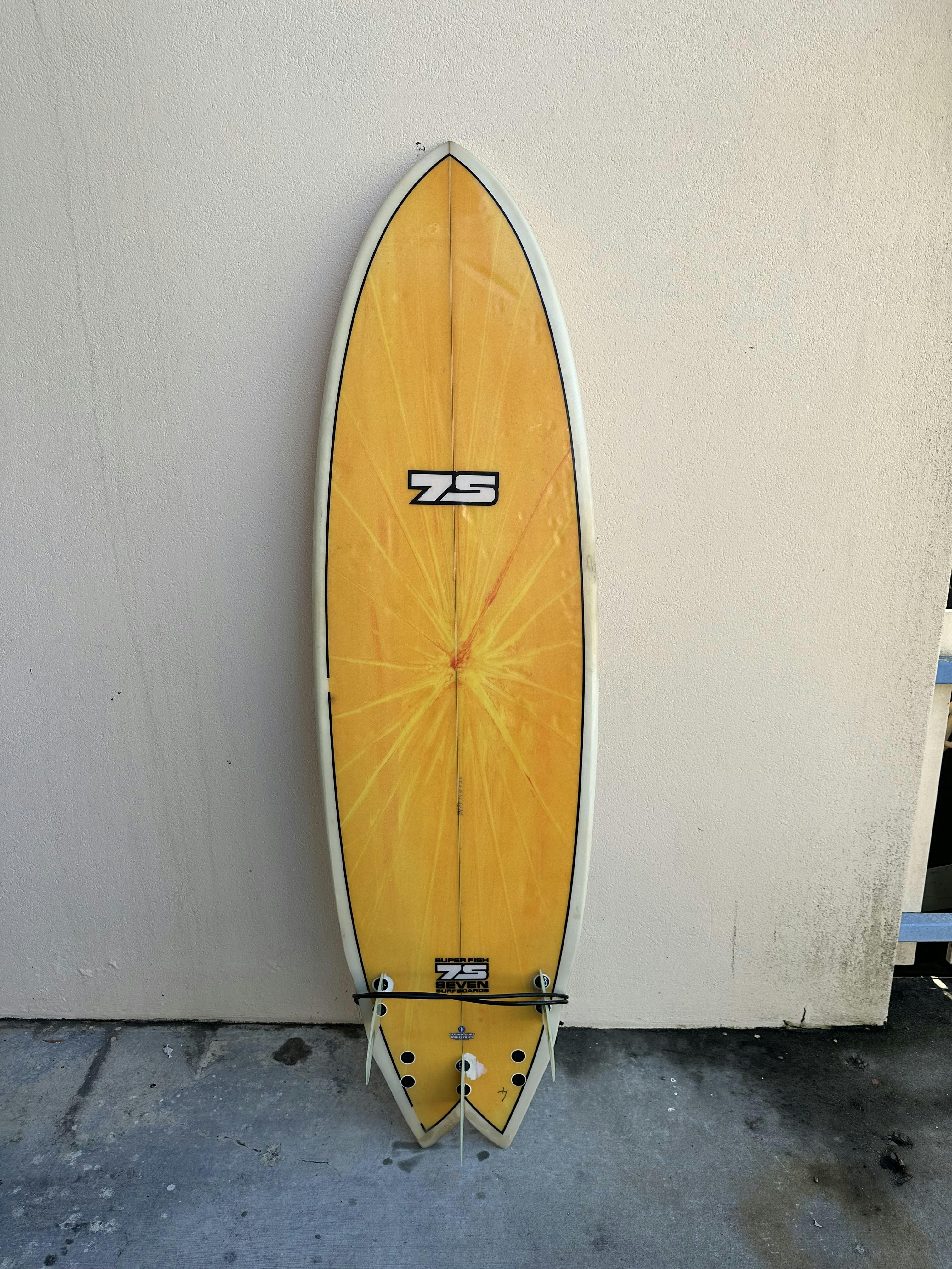 5*3様 SUPER FISH OUTLINE CORE gentemstick 24-25 SUPER FISH OUTLINE CORE - GENTEMSTICK Official Web