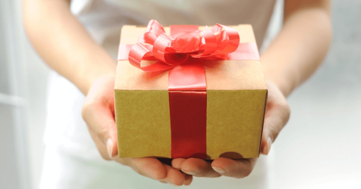 The Best Gift Registries For Weddings, Baby Showers, And More