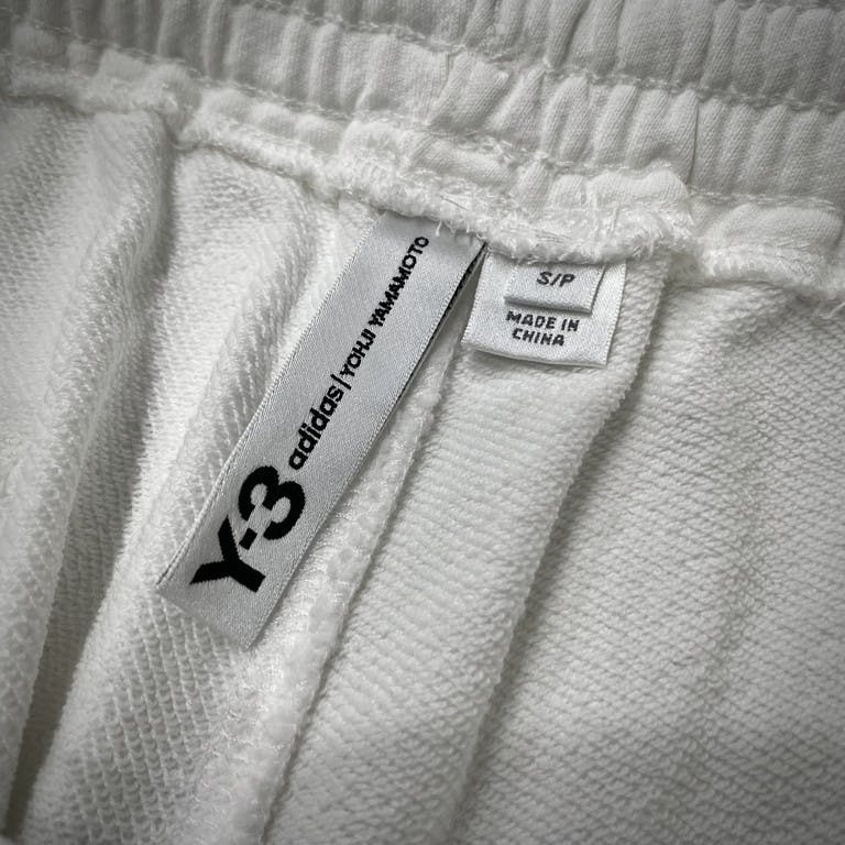 Y-3 19SS NEW CLASSIC SHORTS IN CORE WHITE ロゴスウェットショーツ