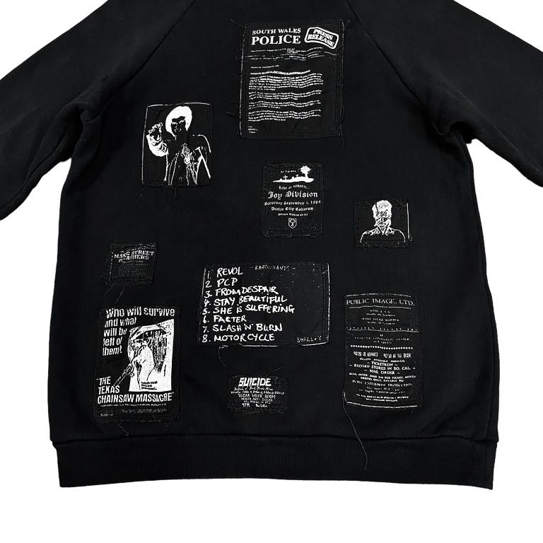 RAF SIMONS 01AW EVERYTHING パッチワークスウェットシャツ Riot Riot