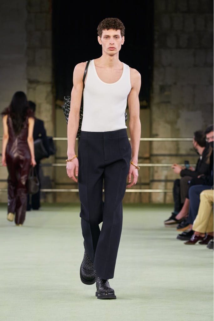 BOTTEGA VENETA カーブシェイプ ウール混パンツ bottega veneta 22aw カーブ パンツ - ARCHIVESTOCK