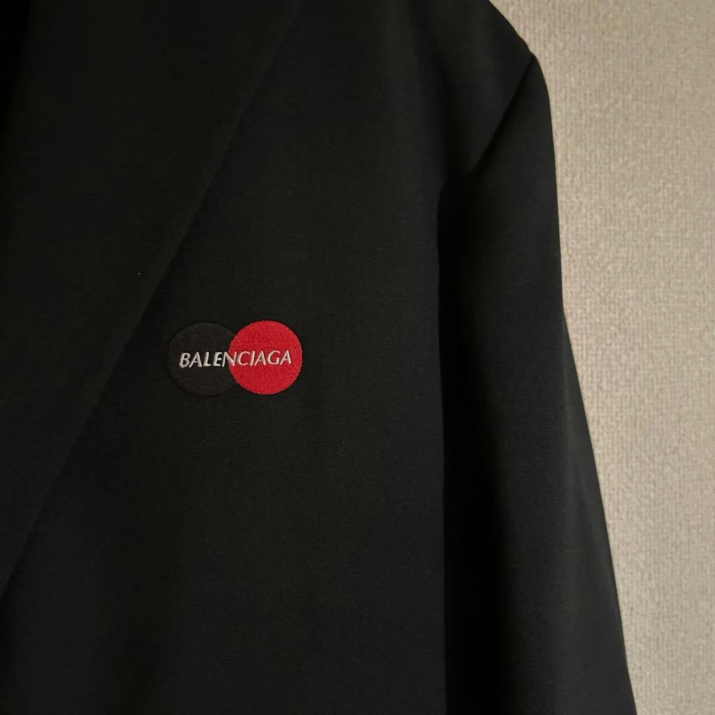 最終値下げ BALENCIAGA 20SS マスターカードロゴ テーラードジャケット 最終値下げ BALENCIAGA 20SS マスターカードロゴ テーラードジャケット