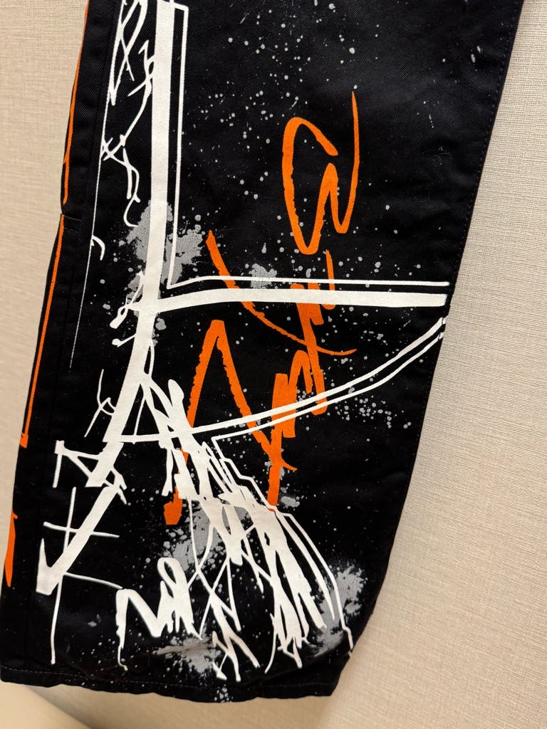 希少】off white futura コラボ グラフィティペイントパンツ