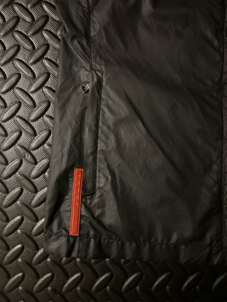 99s prada sports ナイロンベスト - ARCHIVESTOCK