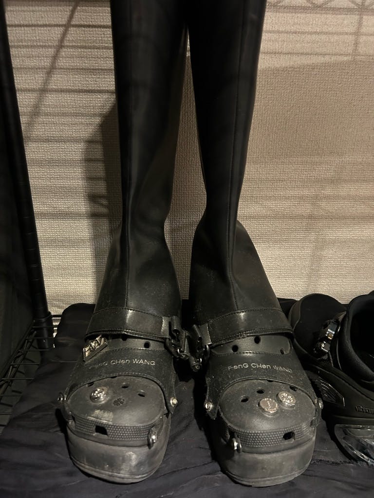 feng chen wang crocs ブーツ - ARCHIVESTOCK feng chen wang crocs ブーツ - ARCHIVESTOCK