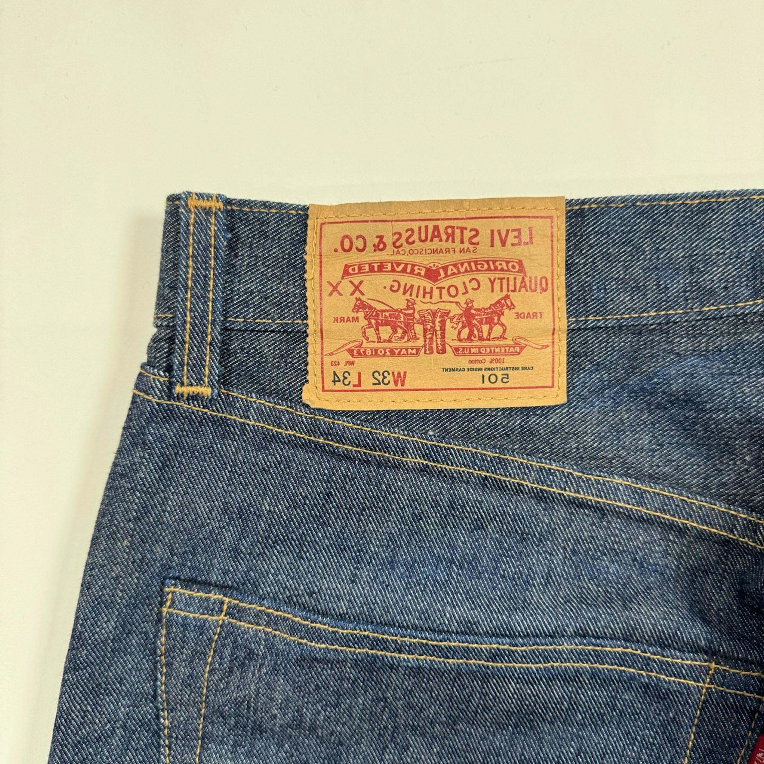 Levi's リーバイス ミラー 鏡 中古品 Levi's リーバイス ミラー 鏡 中古品 リーバイス「501」の全てを