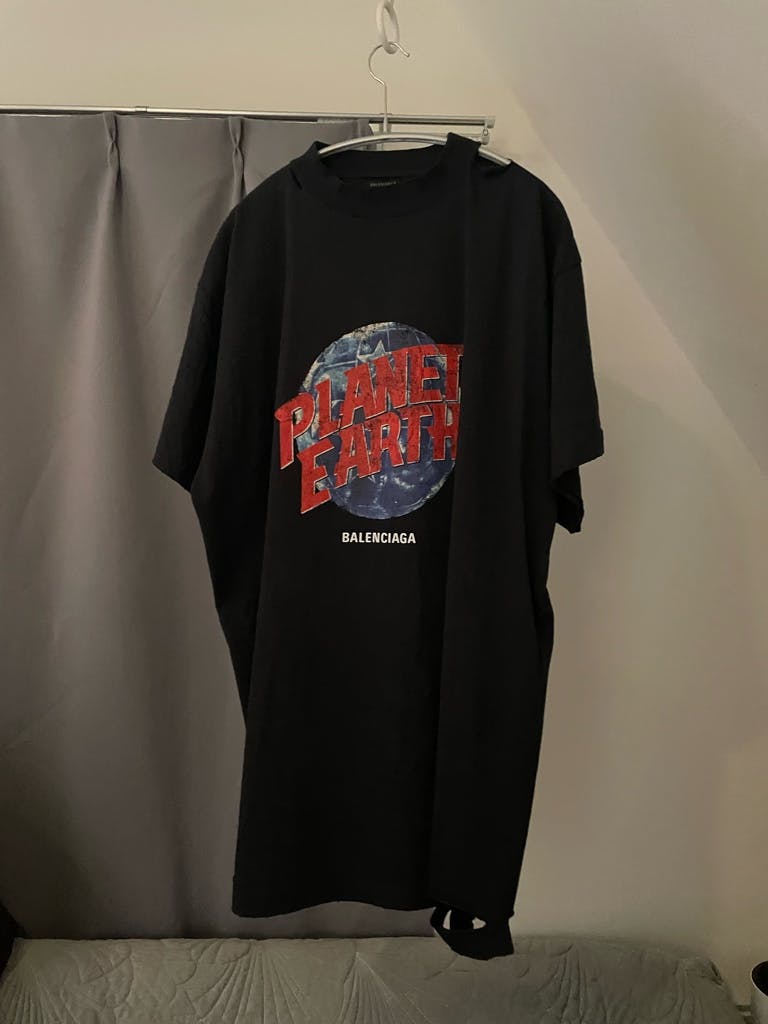 BALENCIAGA PLANET EARTH Tシャツ サイズ4 BALENCIAGA PLANET EARTH T-SHIRT