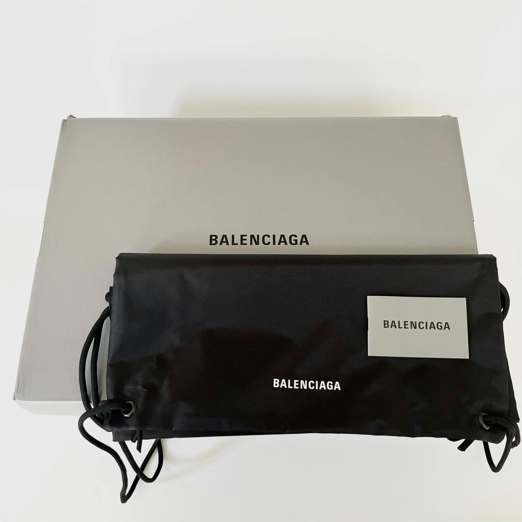 【24時間以内発送】BALENCIAGA defender bouncer 42 BALENCIAGA DEFENDER BOUNCER SNEAKERS Nr 42 100 Authentic 8000 L
