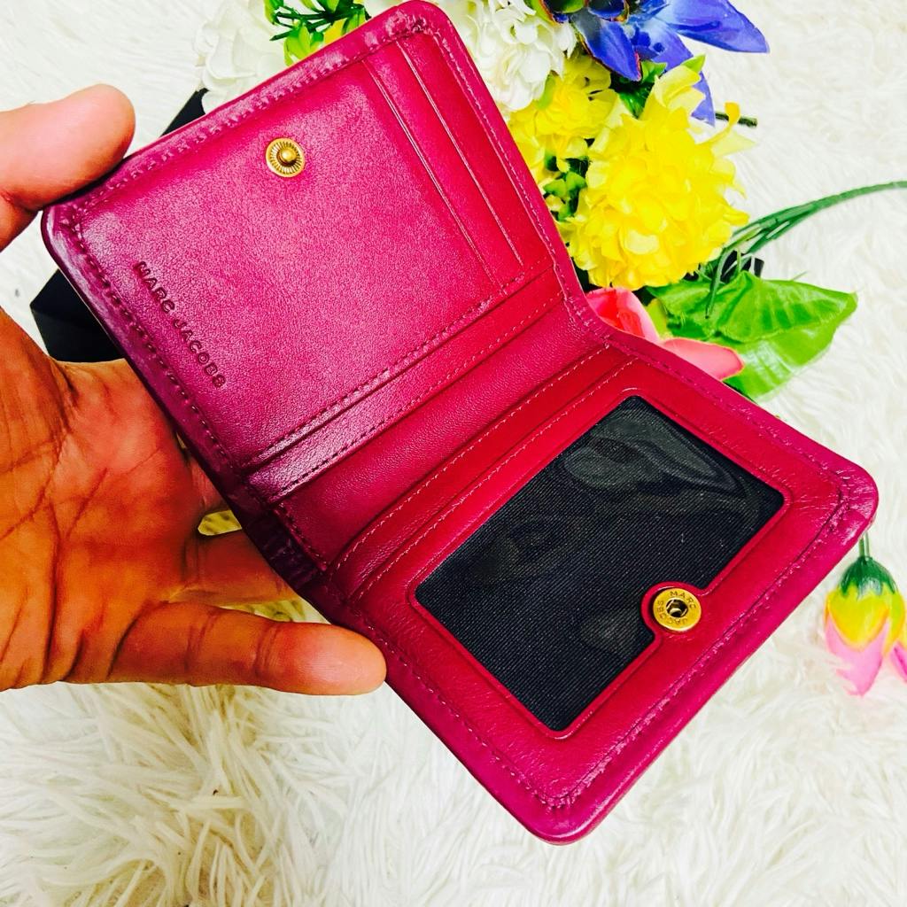 本革✨MARC JACOBS✨マークジェイコブス ✨財布✨イタリアン 本革✨MARC JACOBS✨マークジェイコブス ✨財布✨イタリアン