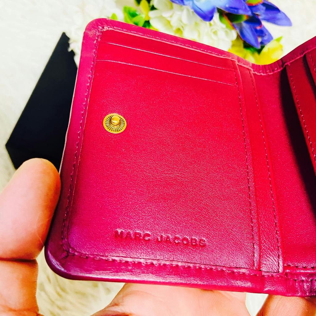 本革✨MARC JACOBS✨マークジェイコブス ✨財布✨イタリアン 本革✨MARC JACOBS✨マークジェイコブス ✨財布✨イタリアン