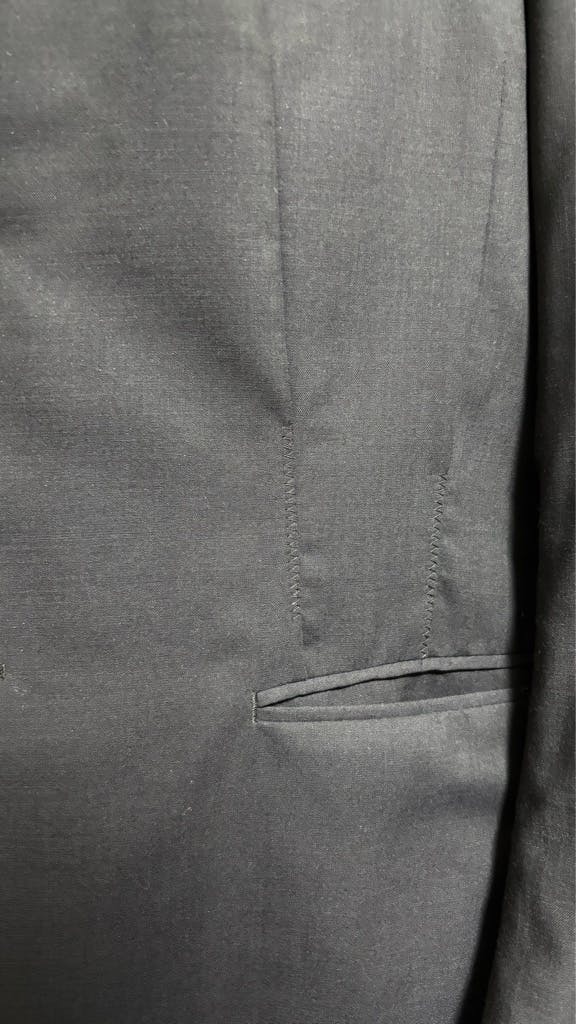 【入手困難】issey miyake レザーテーラードジャケット 豚革 m ISSEY MIYAKE - HAI sporting gear ISSEY MIYAKE レザー