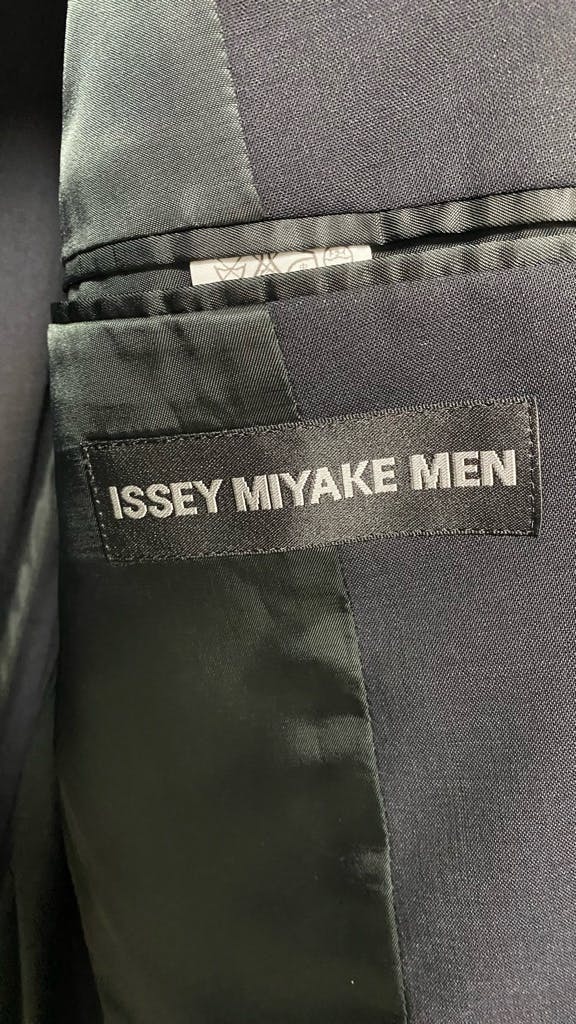 Issey Miyake テーラードジャケット ISSEY MIYAKE(イッセイミヤケ) アーカイブ テーラードジャケット