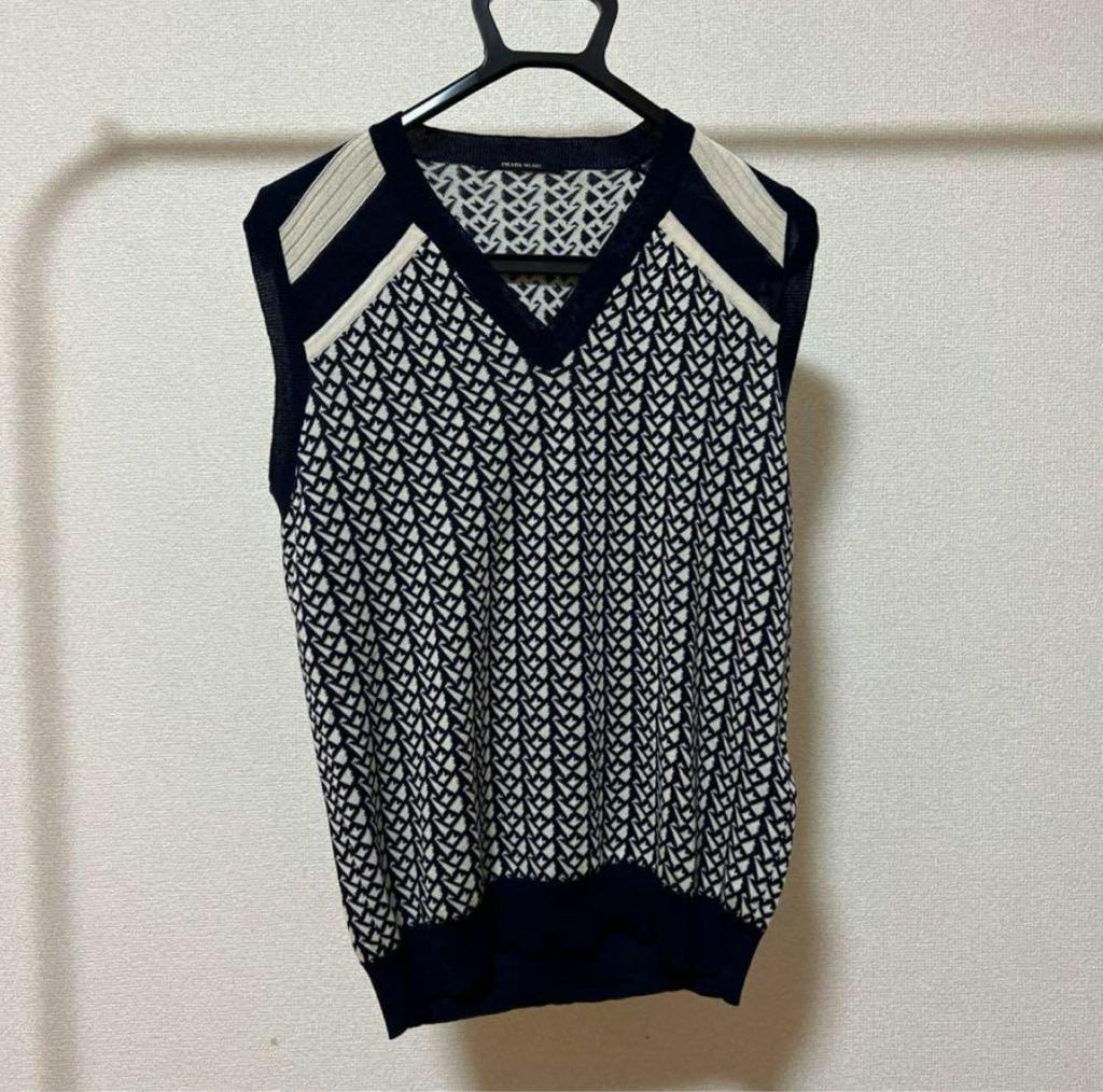 prada 15ss ニットベスト - ARCHIVESTOCK