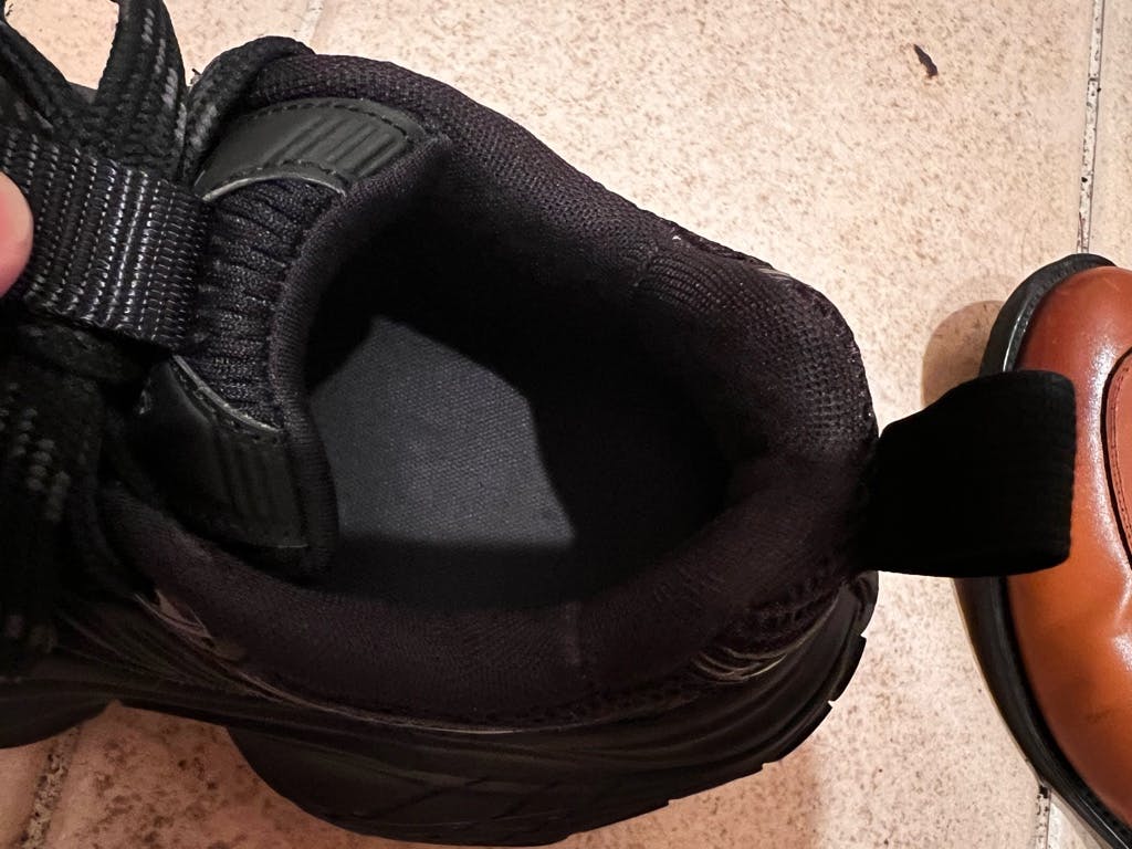 balenciaga 10XL 39 black - ARCHIVESTOCK