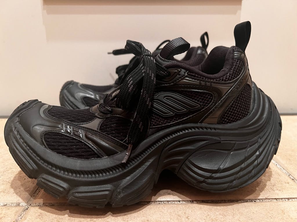 balenciaga 10XL 39 black - ARCHIVESTOCK