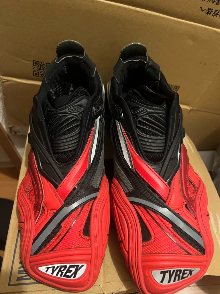 BALENCIAGA TYREX ブラック 42 新品未使用 タイレックス balenciaga tyrex 42 黒 タイレックス BALENCIAGA tyrex タイレックス