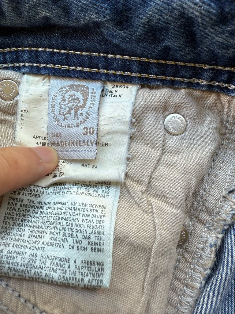 DIESEL ARCHIVE Y2K DESTROY DAMAGE STRAIGHT JEANS - ARCHIVESTOCK