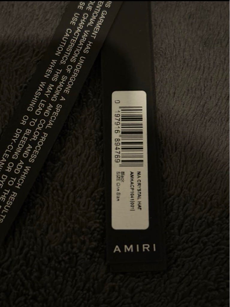 【定価11万】amiri クリスタル ロゴキャップ 確実正規品 タグ付き 定価11万】amiri クリスタル ロゴキャップ 確実正規品 タグ付き
