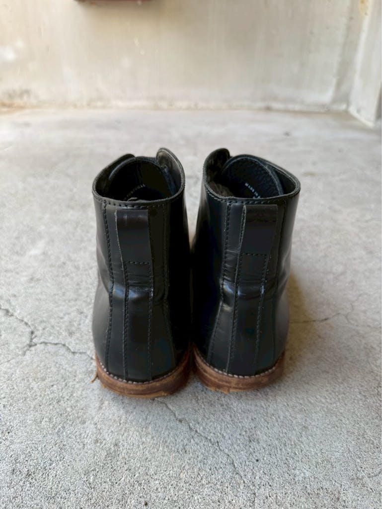 靴 A.P.C. Vintage Black Leather Boots 41 A.P.C. Vintage Black Leather Boots 41 - ARCHIVESTOCK
